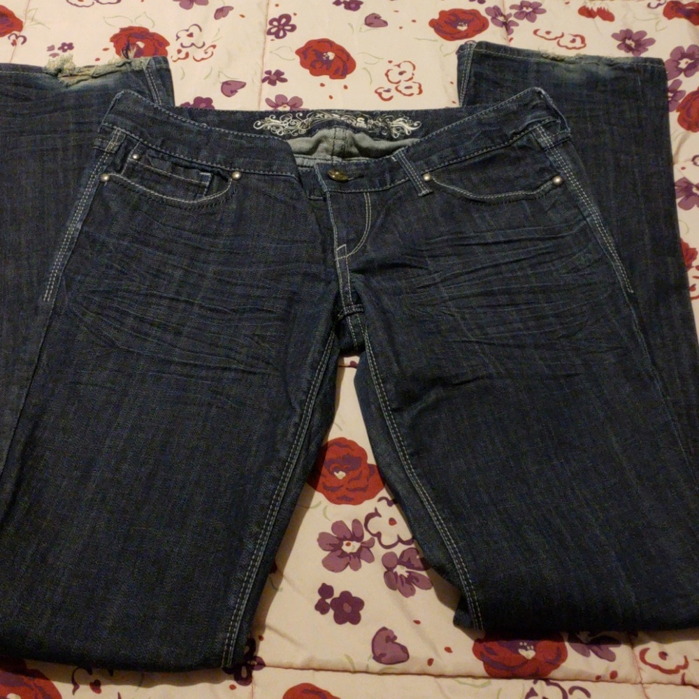 Express Jeans - Picture 2 of 4